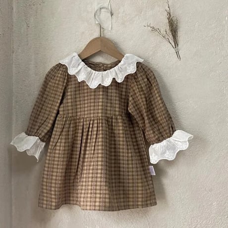 姉妹お揃いbrownチェックスカラップレースロンパースorワンピース(4010)