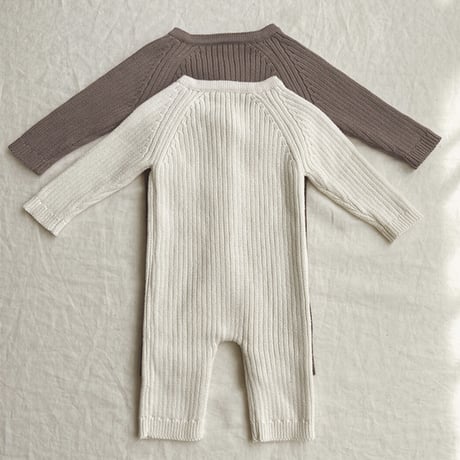くま耳帽子淡色フロントボタンニットロンパース(2365)