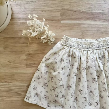 momo kids cotton lace×flowerナチュラルスカート(1004)