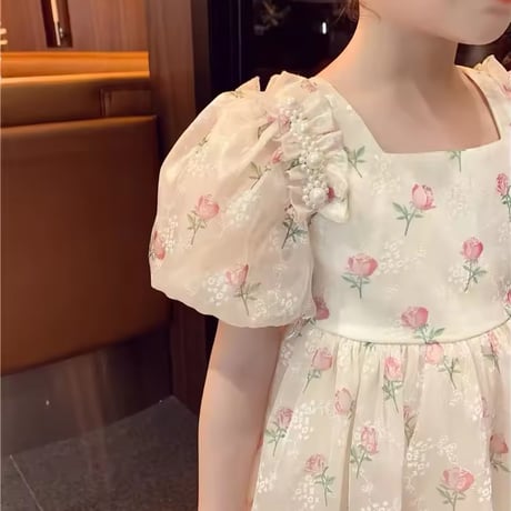 kids チューリップパフスリーブホワイトドレス(1044)