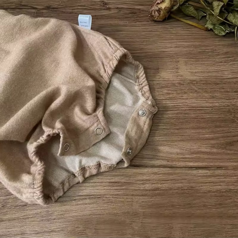 即納あり◇BIGスクエアレースcollarモカロンパース(1055) | こどもふく