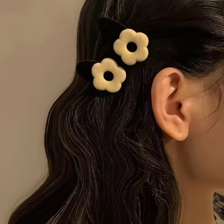 ベルベットフラワーヘアピン(1706)