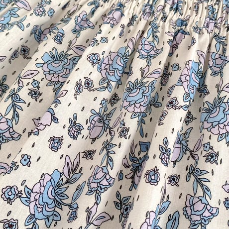 姉妹お揃いブルーペイズリー柄シャーリングロンパースorワンピース(1283)