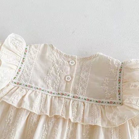 スクエア小花柄フリル刺繍レースロンパース(4090)