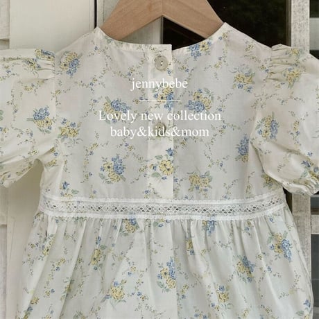jennybebe 姉妹お揃いblue×yellowブーケパフスリーブロンパースorワンピース(2722)