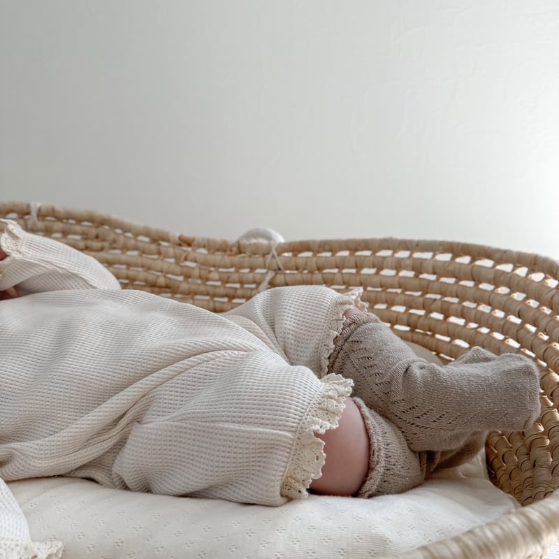 ボンネット付きワッフルフリルロンパース(4041) | こどもふく