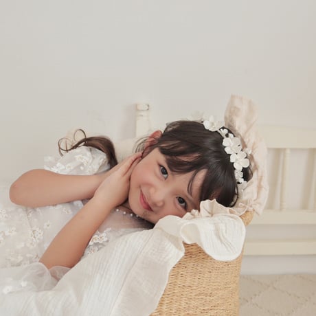 kids white gardenパフスリーブドレス(4110)