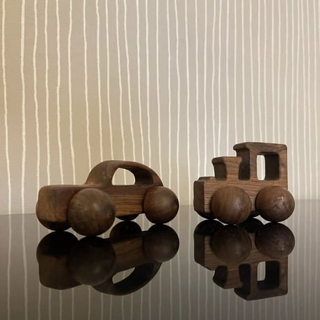 maple×walnut 木製ミニカー(234)