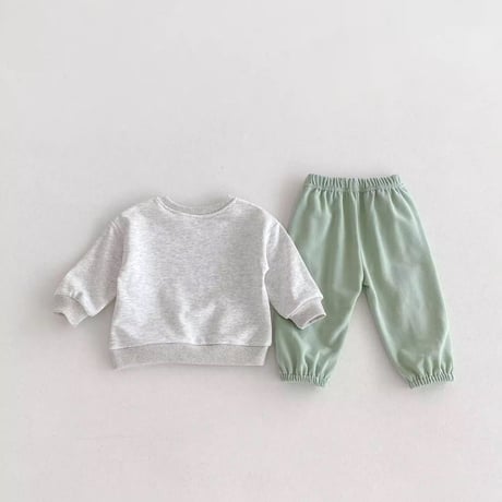 grayトレーナー×mint greenパンツセットアップ(4157)
