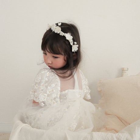 kids white gardenパフスリーブドレス(4110)