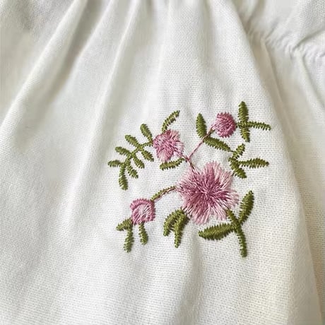 姉妹お揃いローズフラワー刺繍ロンパースorワンピース(1112)
