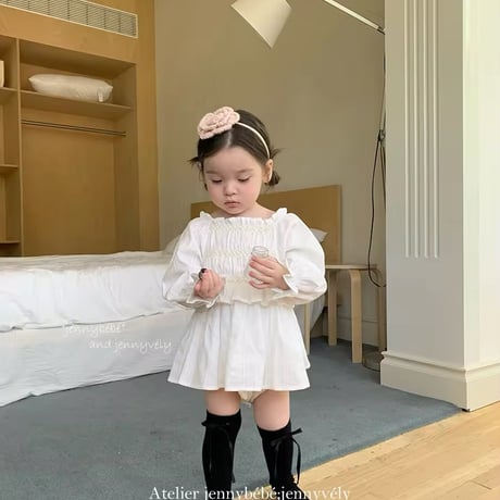 jennybebe姉妹お揃いホワイトシャーリングロンパースorワンピース(741)