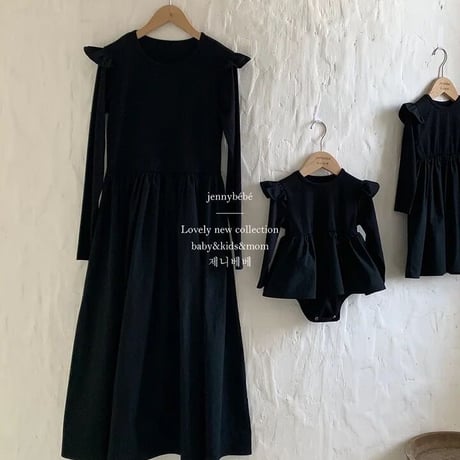 即納あり◆jennybebe ママとお揃いblack shoulder frill ロンパースorワンピース(3253)