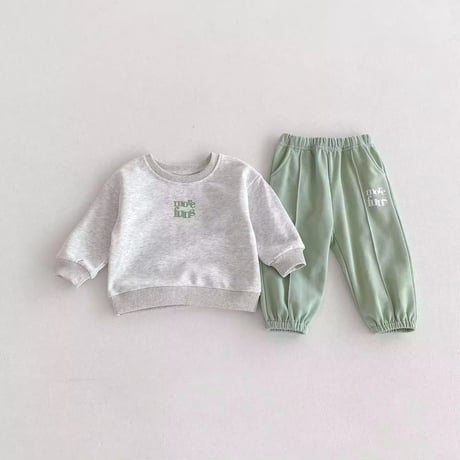 grayトレーナー×mint greenパンツセットアップ(4157)