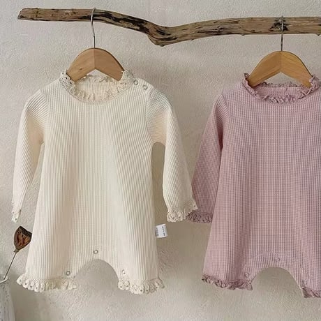 ボンネット付きワッフルpetitフリルロンパース(723)