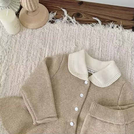beige/red ペプラムニットショートパンツセットアップ(835)