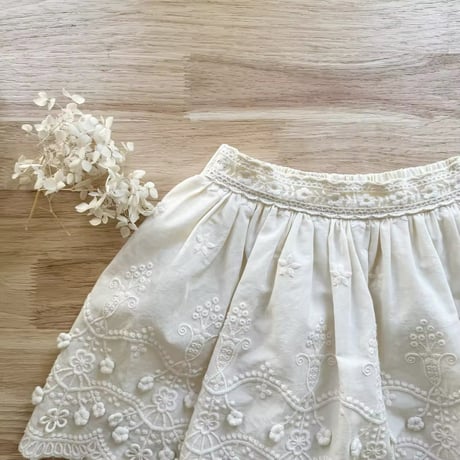 momo kids cotton lace×flowerナチュラルスカート(1004)