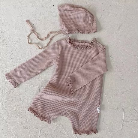 ボンネット付きワッフルpetitフリルロンパース(723)