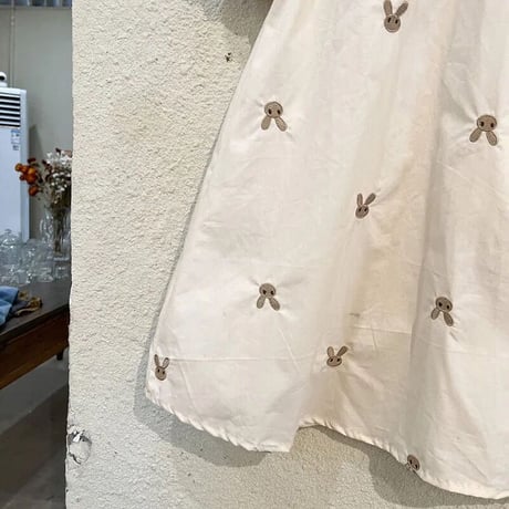 kids bunny刺繍パフスリーブワンピース(3022)