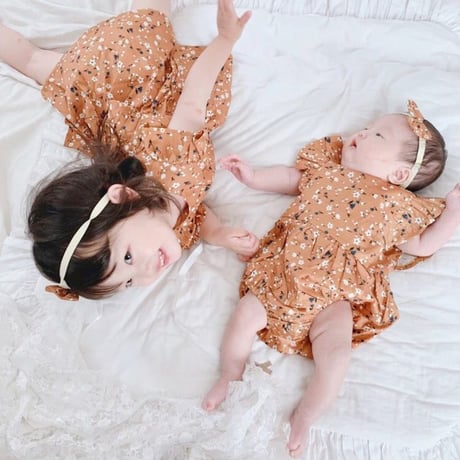 姉妹マスタード小花柄ワンピ＆ロンパース(780)