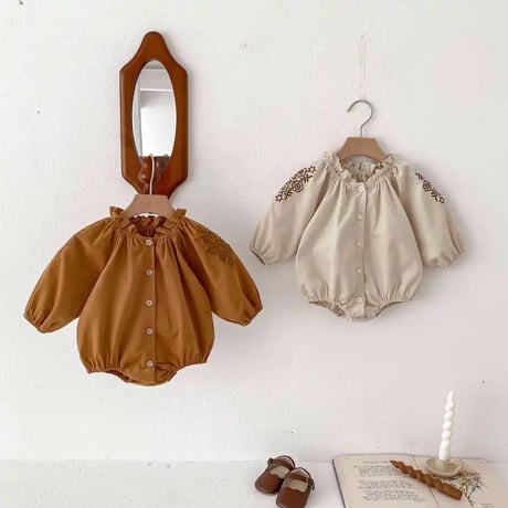 コーデュロイ立て襟arm embroideryロンパース(3394)