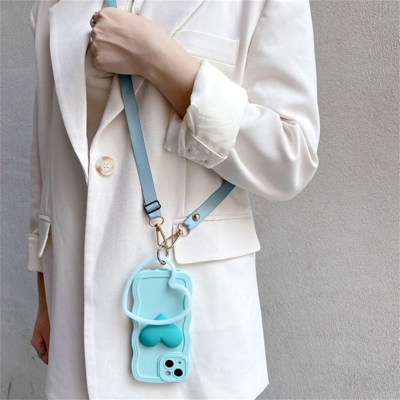 LOUVINI iPhone用ケース ベージュ ハートストラップ LOUVINI iPhone用ケース ベージュ ハートストラップ LOUVINI