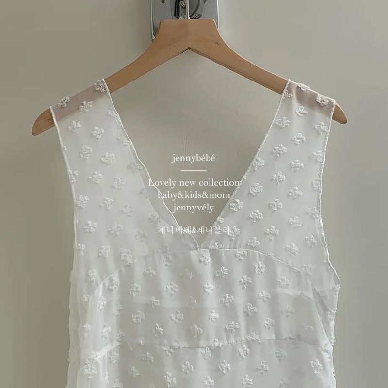 jennybebe ママとお揃い 親子コーデ ノースリーブワンピース ロンパース jennybebe ママとお揃いスノーフラワーぽこぽこ肩リボンロンパースor