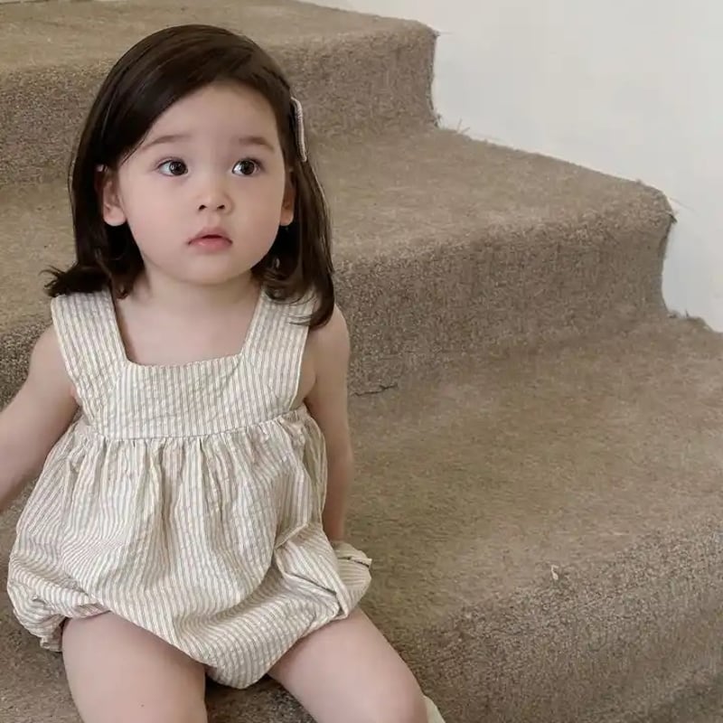 ストライプサッカー地ノースリーブロンパース(4118) | こどもふく moco