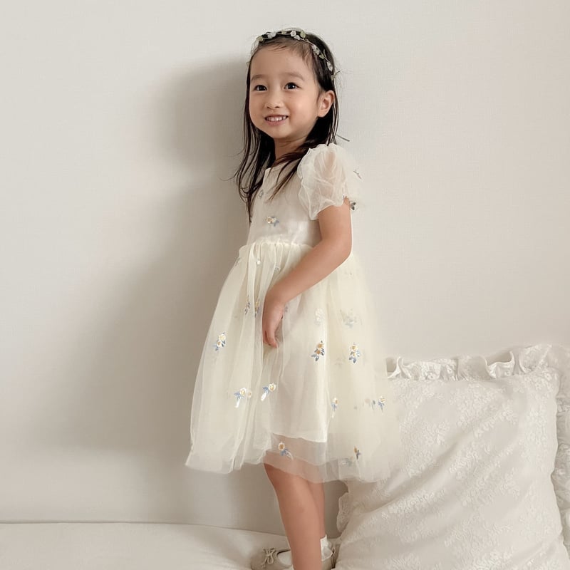 creamフラワーエンブロイダリーオーガンジードレス(2353) | こどもふく
