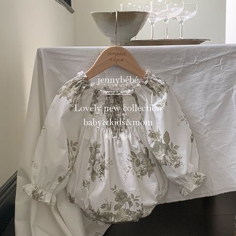 jennybebe 姉妹お揃いlarge dark tone flowerロンパースorワンピース(3221)