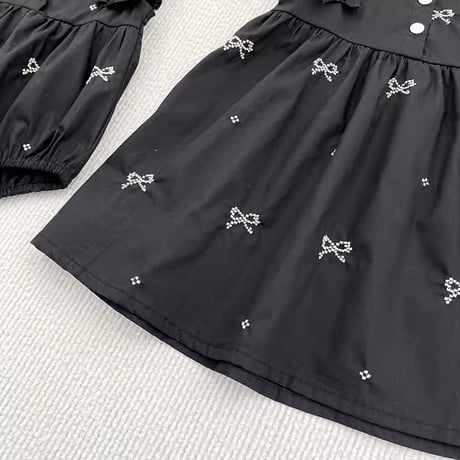 black 姉妹お揃いミニリボンショルダーフリルロンパースorワンピース(1148)