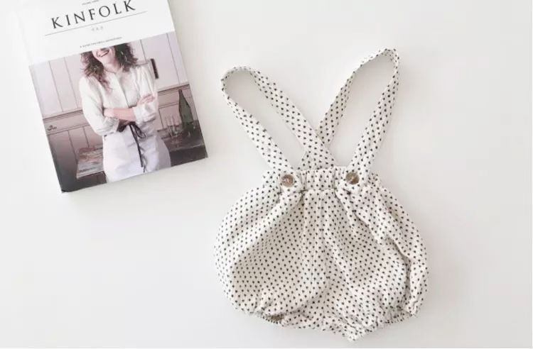 ホワイトドットサス付きかぼちゃパンツ(1222) | こどもふく moco