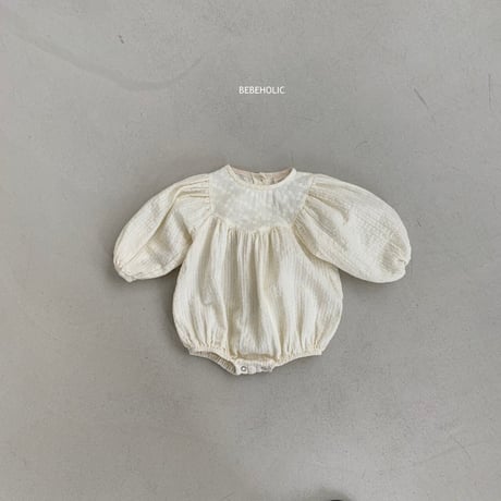即納【bebeholic】flower embroidery  rompers (be18)