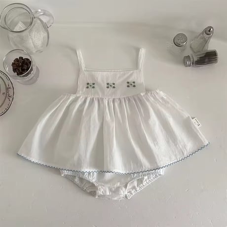 whiteキャミブルー刺繍キャミセットアップ(2220)