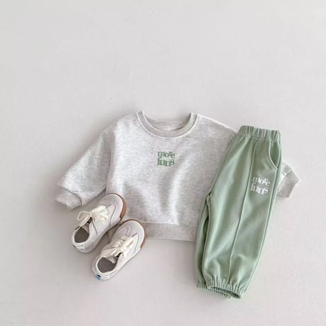 grayトレーナー×mint greenパンツセットアップ(4157)