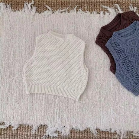 brown/ivory/blue ケーブルニットベスト(1418)