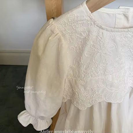jennybebe姉妹お揃いflower embroidery切替ロンパースorワンピース(4190)