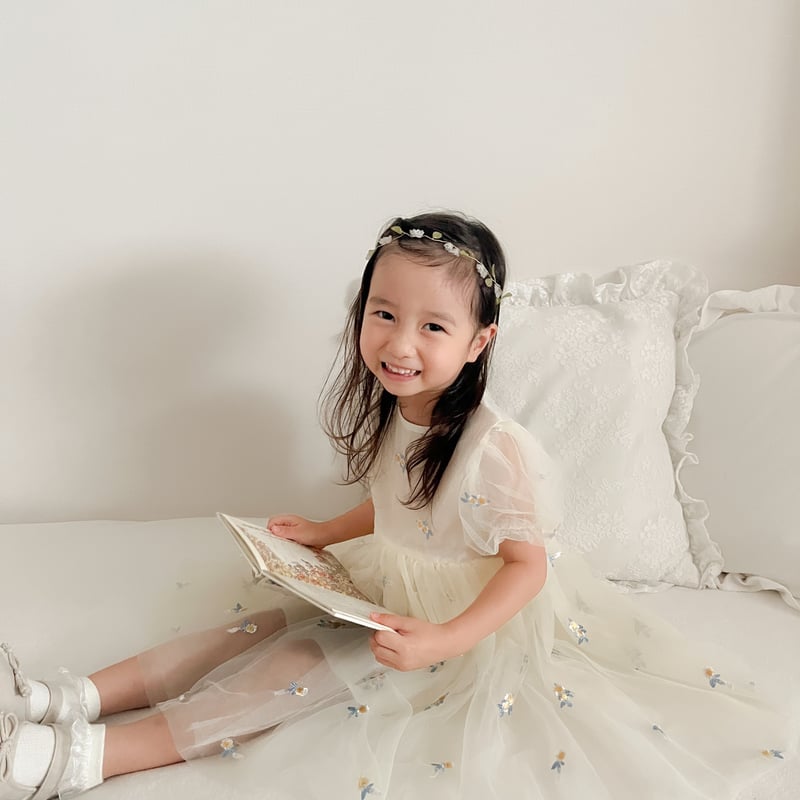 creamフラワーエンブロイダリーオーガンジードレス(2353) | こどもふく