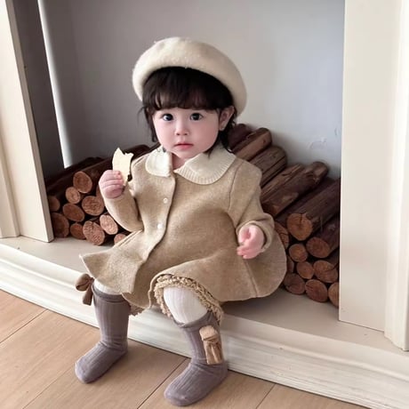 beige/red ペプラムニットショートパンツセットアップ(835)