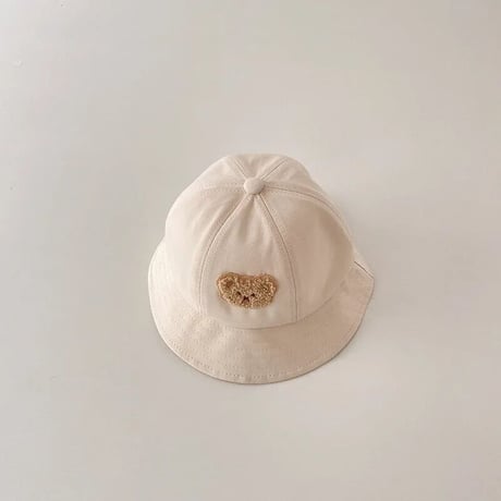 あご紐付きくまワッペンハット(2788)