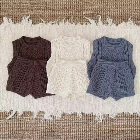 brown/ivory/blue ケーブルニットベスト(1418)