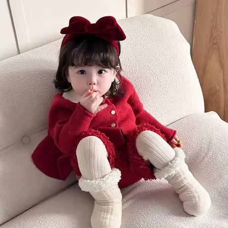 beige/red ペプラムニットショートパンツセットアップ(835)