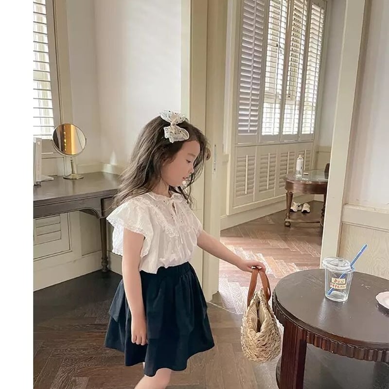 レースフリルブラウス or ブラックキュロットコーデ(2227