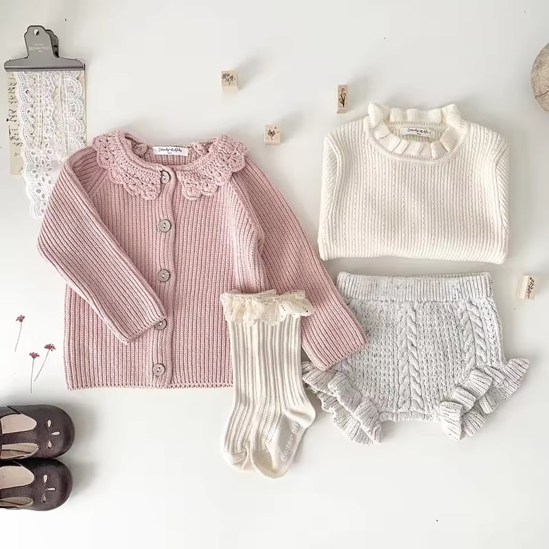 white/pink かぎ針編み襟ニットカーディガン(2021) | こどもふく