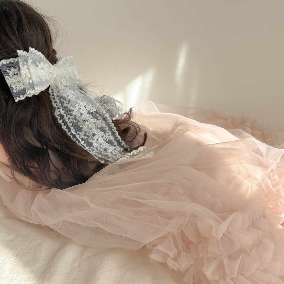 676e112bd37d8500db9e93ef