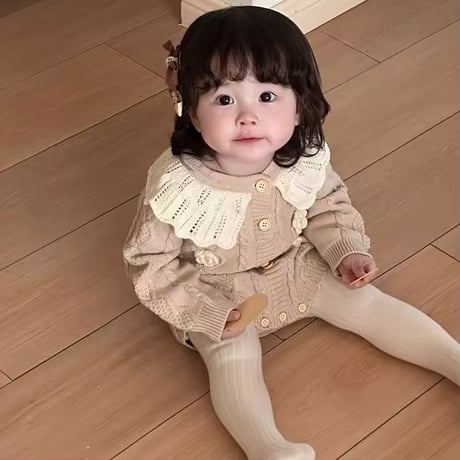 くすみカラーガーリーフラワーケーブルニットロンパース(878)