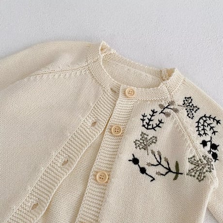アイボリー刺繍ニットカーディガンorアイレットニットサロペット(2469)
