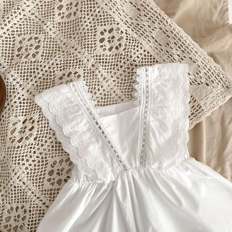 ホワイトコットンレースVラインワンピース(2698) | こどもふく moco kids