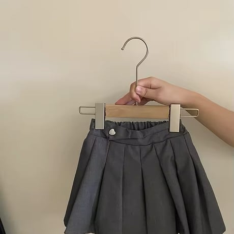 kids ケーブルニット×プリーツスカートグレーコーデ(685)