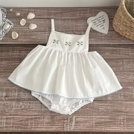 whiteキャミブルー刺繍キャミセットアップ(2220)